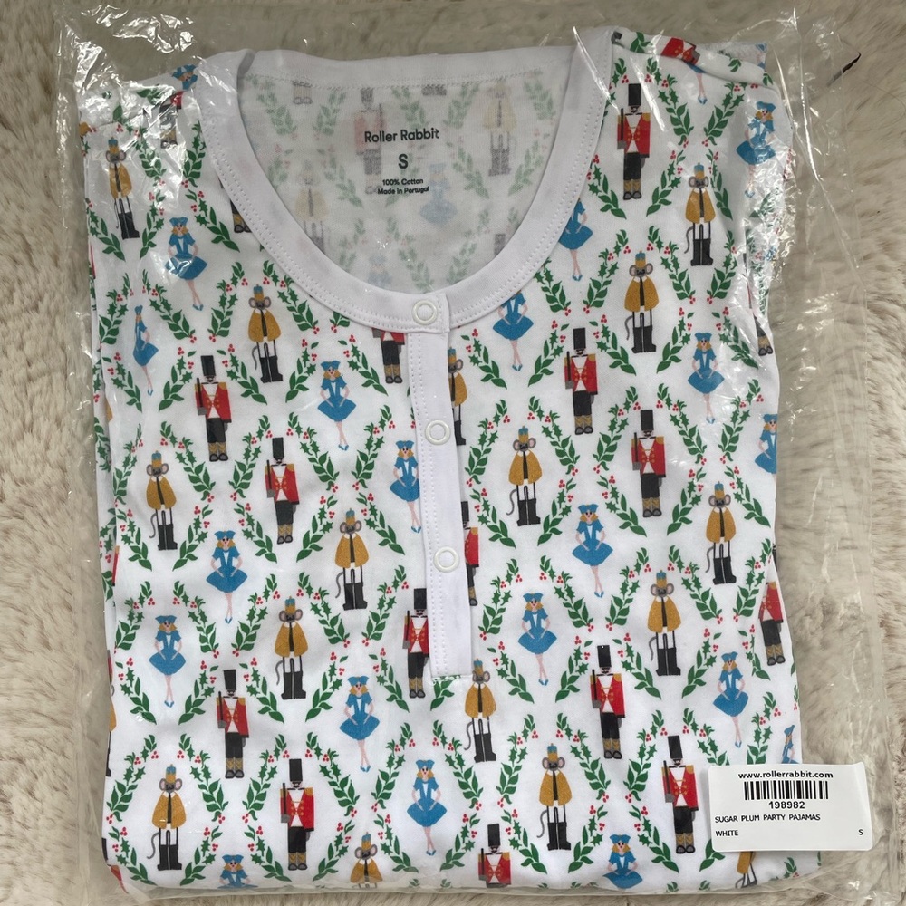SUGAR PLUM ROLLER RABBIT PJS (VERY RARE)